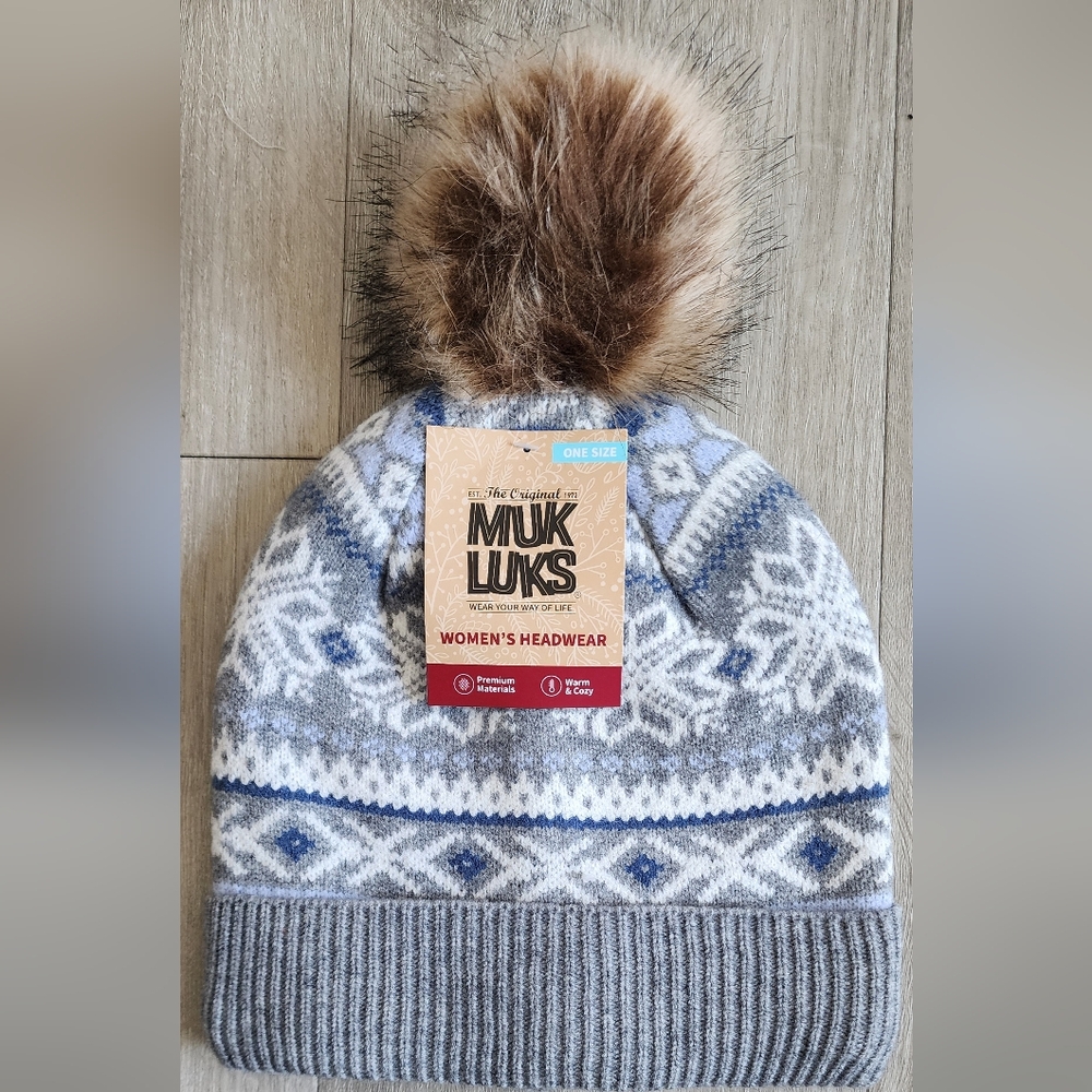 NWT MUK LUKS winter hat ❄️☃️
